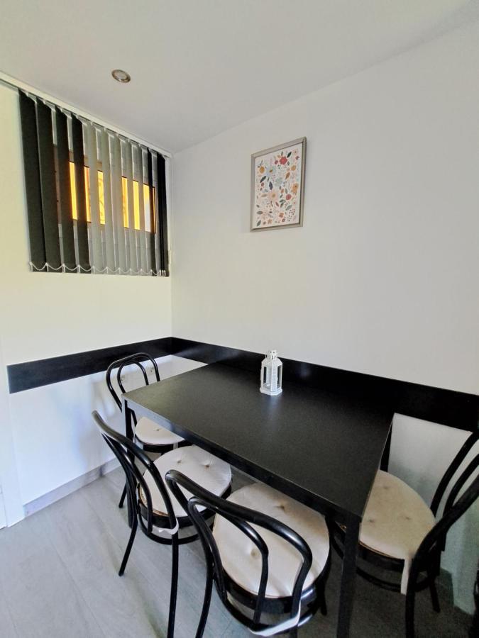 Minerva Red Sun Studio Apartment Беналмадена Екстериор снимка